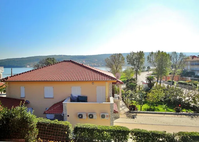 Lägenhet Nidisa By Interhome Čižići